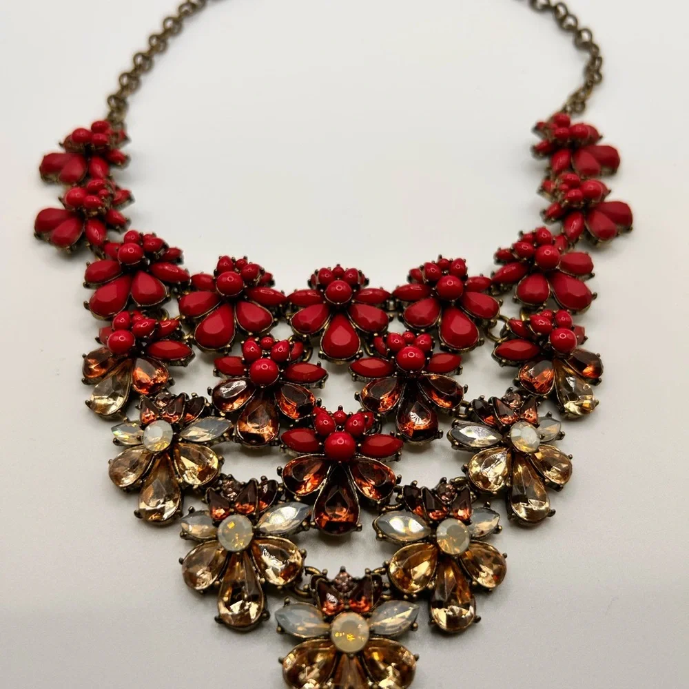 J.Crew bold floral necklace pink clear faceted beads special occasions ornate - Picture 10 of 11